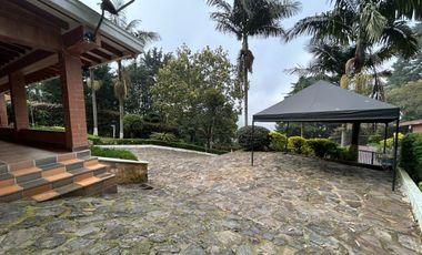 🏡 CASA EN ARRIENDO UBICADA EN ENVIGADO SECTOR LOMA DEL ESCOBERO