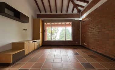 🏡 CASA EN ARRIENDO UBICADA EN ENVIGADO SECTOR LOMA DEL ESCOBERO