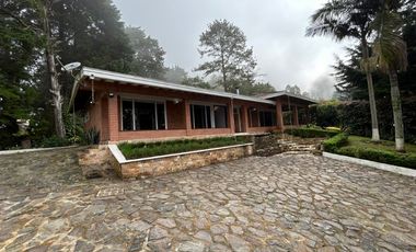 🏡 CASA EN ARRIENDO UBICADA EN ENVIGADO SECTOR LOMA DEL ESCOBERO