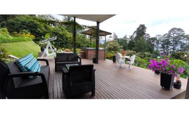 Casa campestre en venta Poblado Los Balsos