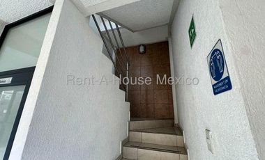 VENTA - Bodega comercial de 354 metros. 5 de Febrero