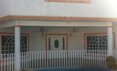 Casa en Venta  de 2 pisos. en Col. Hidalgo, en  la ciudad de Minatitlán, Veracruz.