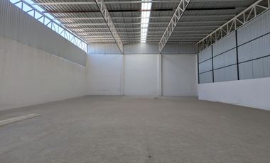 BODEGA EN RENTA PARQUE INDUSTRIAL EJE METROPOLITANO 500 M2