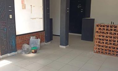 VENTA/RENTA DE PLAZA COMERCIAL EN CALIMAYA