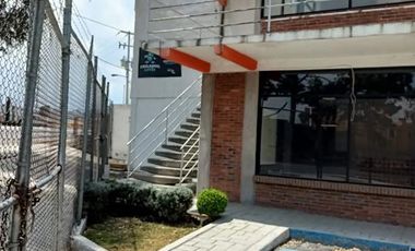 VENTA/RENTA DE PLAZA COMERCIAL EN CALIMAYA