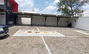 VENTA/RENTA DE PLAZA COMERCIAL EN CALIMAYA