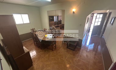 SE VENDE CASA EN POBLACION ORIENTE