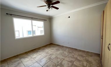 VENDO o ALQUILO  PH EVEREST PASEO DEL NORTE BRISAS DEL GOLF