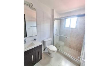 SE VENDE CASA EN WOODLANDS GRAN TERRENO PANAMA PACIFICO