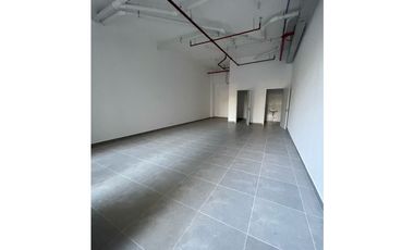 LOCAL EN CASCO PH CASA KORSI