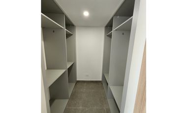Beachfront at The Palms – 1BR + Den with Ocean Views!