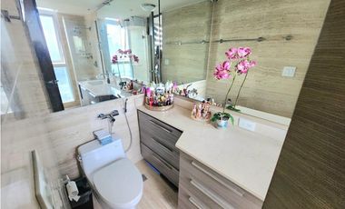 SEA CONFIABLE VENDE APARTAMENTO PH THE REGENT COSTA DEL ESTE