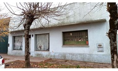 Se vende hermosa propiedad en block sobre excelente ubicación.