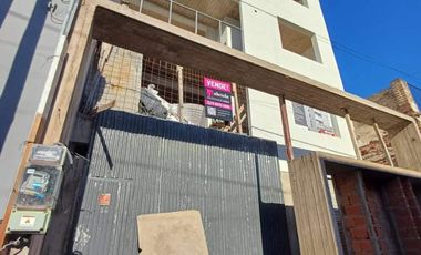 Semipiso en venta en Bernal Centro