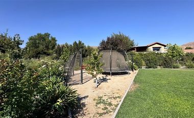 Casa en Venta en Cond. Las Brisas de Chicureo - La Pirca