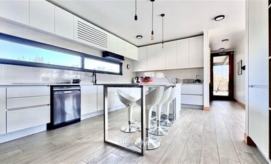 Casa en Venta en Cond. Las Brisas de Chicureo - La Pirca