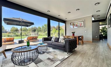 Casa en Venta en Cond. Las Brisas de Chicureo - La Pirca