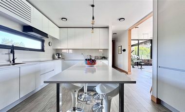 Casa en Venta en Cond. Las Brisas de Chicureo - La Pirca