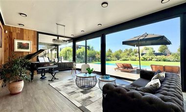 Casa en Venta en Cond. Las Brisas de Chicureo - La Pirca