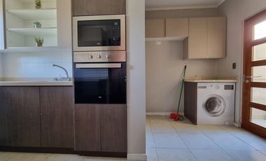 Casa en Venta en Condominio Haras de Linderos / 3D + 2B