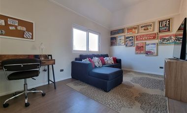 Casa en Venta en Condominio Haras de Linderos / 3D + 2B