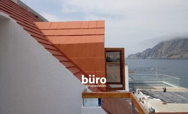 FRENTE AL MAR! CASA EN VENTA EN EXCLUSIVA PLAYA LA QUIPA!