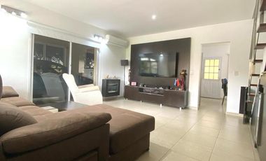 Casa a la venta en Haras Maria Elena