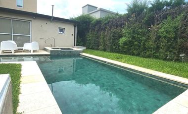 Casa a la venta en Haras Maria Elena