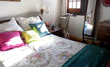 Casa -de Estilo Inglés 4 amb en una sola planta Quilmes Residencial