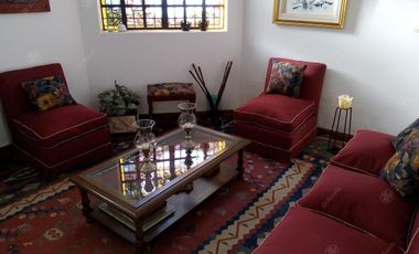 Casa -de Estilo Inglés 4 amb en una sola planta Quilmes Residencial