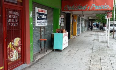 Crisólogo Larralde 600 - Morón - Morón
