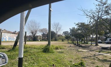 OPORTUNIDAD - 293M2 - 10M DE FRENTE - LOTE PELADO LISTO PARA EDIFICAR
