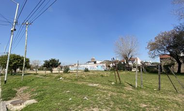 OPORTUNIDAD - 293M2 - 10M DE FRENTE - LOTE PELADO LISTO PARA EDIFICAR