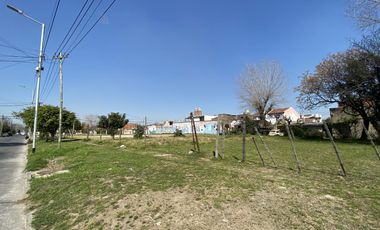 OPORTUNIDAD - 293M2 - 10M DE FRENTE - LOTE PELADO LISTO PARA EDIFICAR