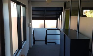 Venta de oficina en duplex San Isidro