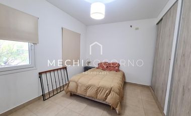 Casa 4 dormitorios venta en San Isidro Labrador, Villa Nueva