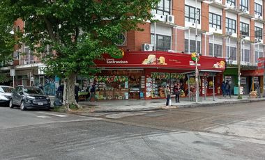 MORON LOCAL EN ALQUILER 56m²