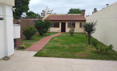 VENTA DE CASA 4 AMBIENTES EN RAMOS MEJIA