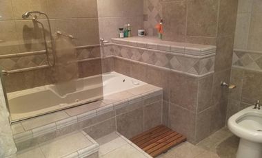 VENTA DE CASA 4 AMBIENTES EN RAMOS MEJIA