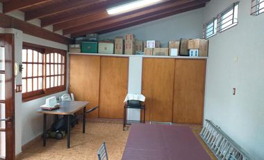 VENTA DE CASA 4 AMBIENTES EN RAMOS MEJIA