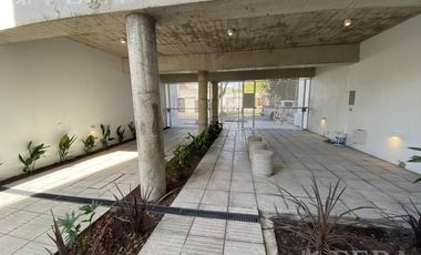Venta de Monoambiente con balcón en Villa Domínico