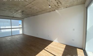 Venta de Monoambiente con balcón en Villa Domínico