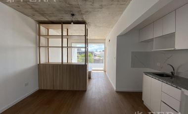 Venta de Monoambiente con balcón en Villa Domínico