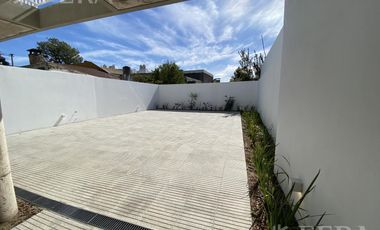 Venta de Monoambiente con balcón en Villa Domínico