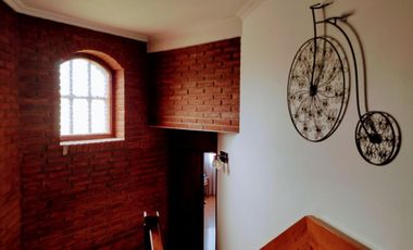 CASA EN VENTA EN BARRIO SAN RAFAEL MAR DE AJO- CUATRO AMBIENTES