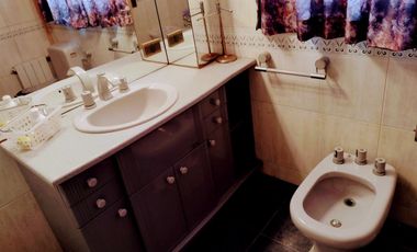 CASA EN VENTA EN BARRIO SAN RAFAEL MAR DE AJO- CUATRO AMBIENTES