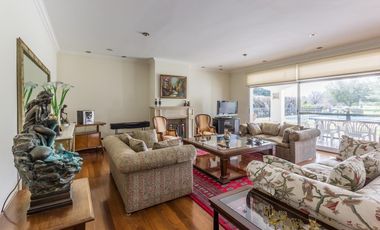 En venta Ayres de Pilar divina casa de 4 dorm sobre  terreno de 1