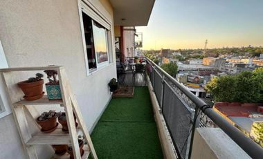 Departamento en venta - 2 Dormitorios 2 Baños - 75mts2 - Agronomia