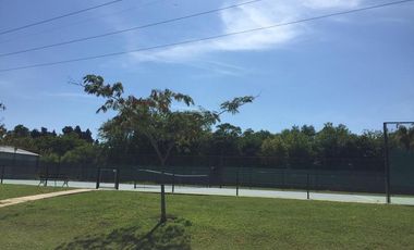 Venta Casa  en construcción 4 ambientes  Altos de Campo Grande