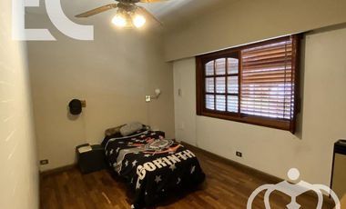 Casa -Venta-2 familias- Gerli